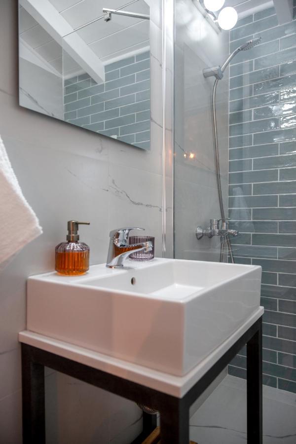 Apartment Kamari Luxury